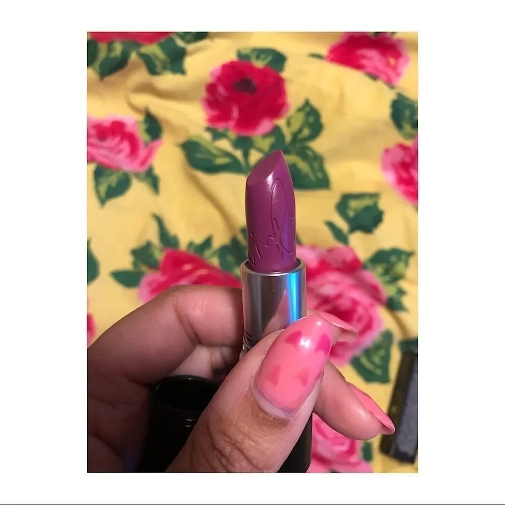 MAC Cosmetics Rihanna RiRi Boy Lipstick